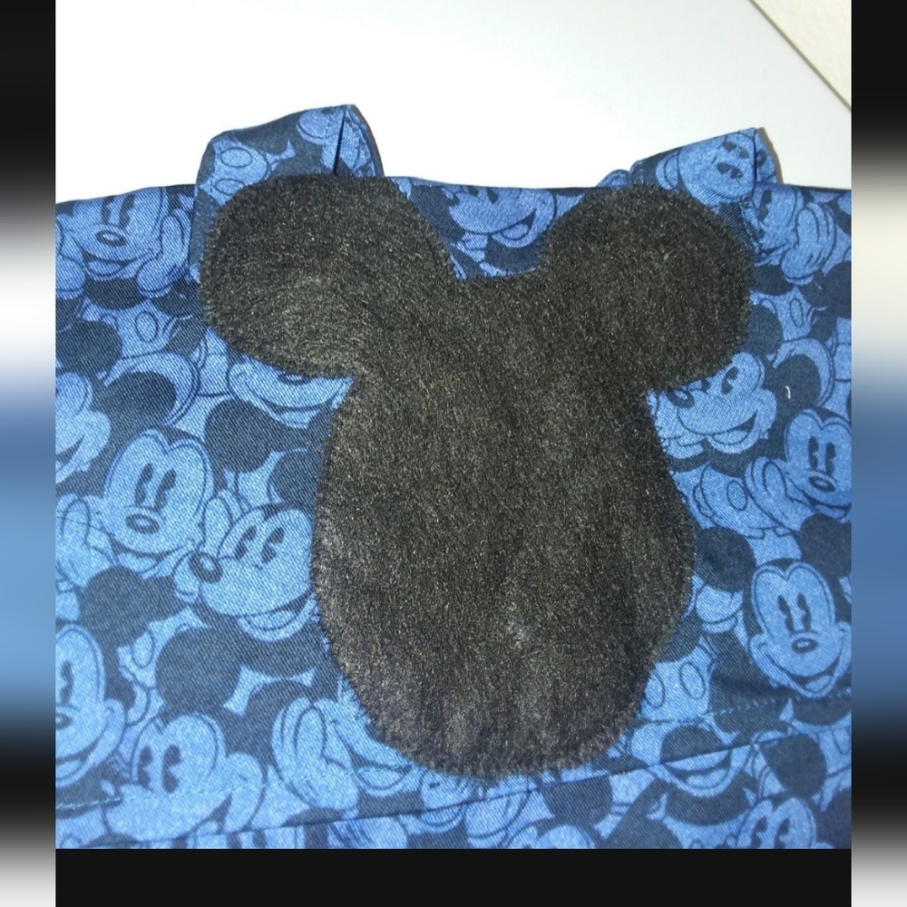 Mickey Mouse tote...new